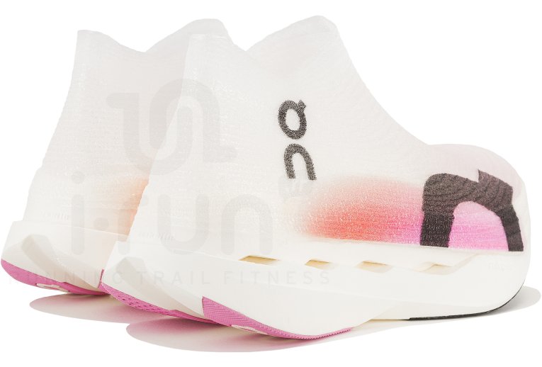 On-Running Cloudboom Strike LS