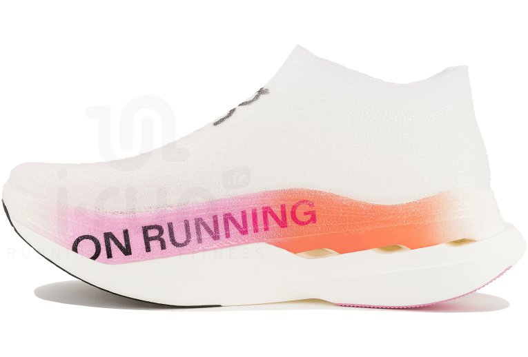 On-Running Cloudboom Strike LS