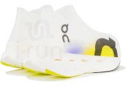 On-Running Cloudboom Strike LS