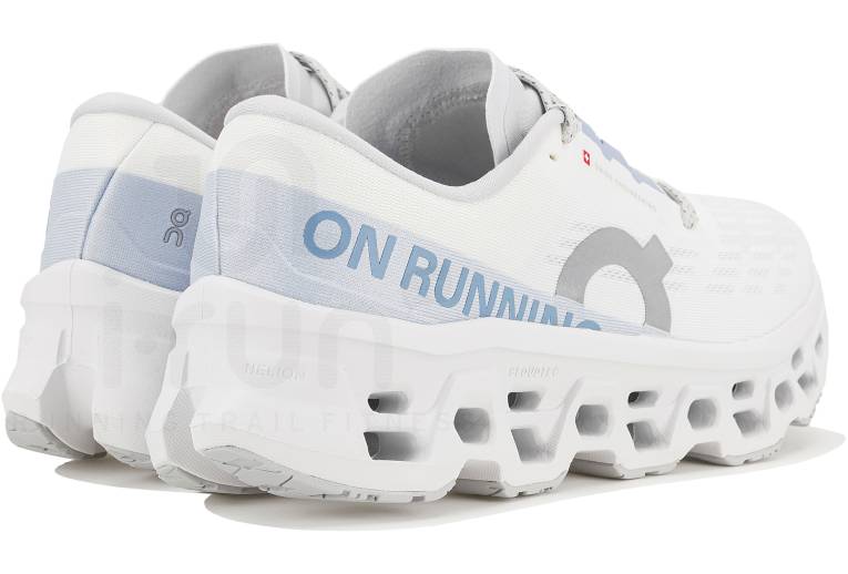 On-Running Cloudmonster 3