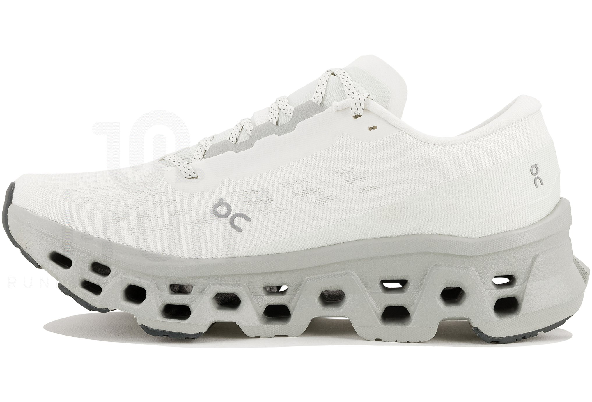 On-Running Cloudmonster 3