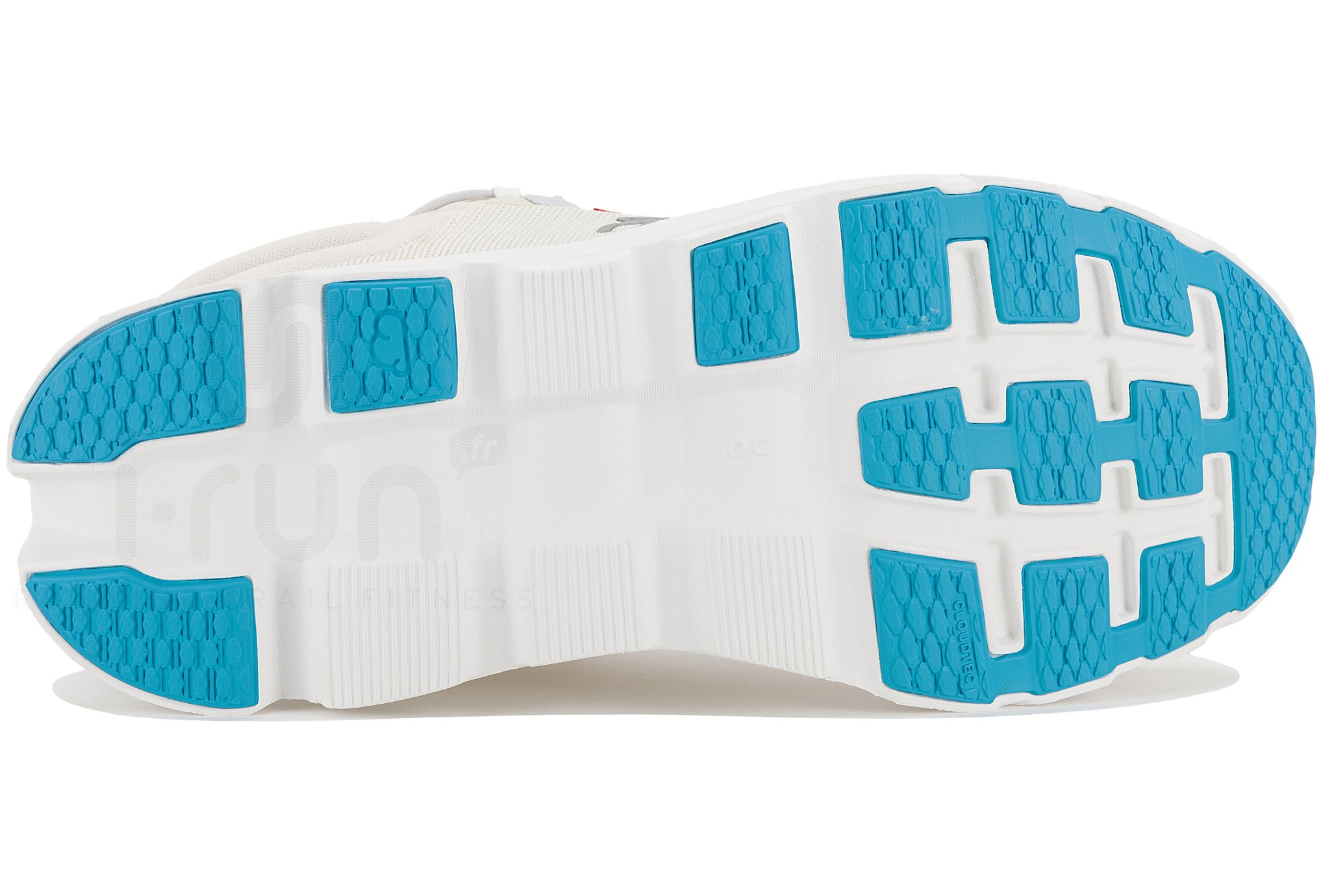 On-Running Cloudstratus 3