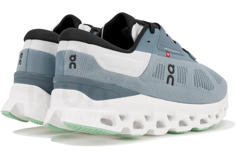 On-Running Cloudstratus 3 M
