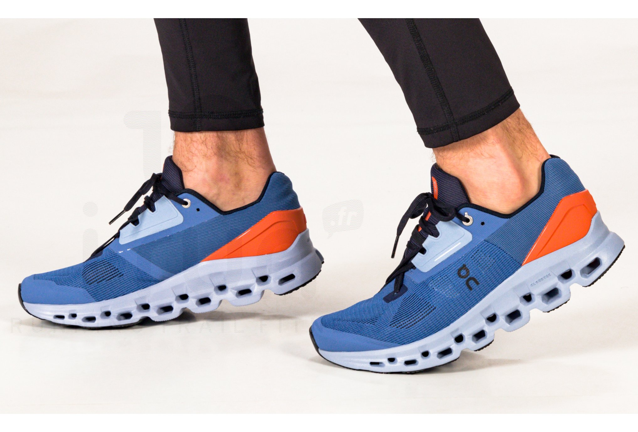 On-Running Cloudstratus Herren