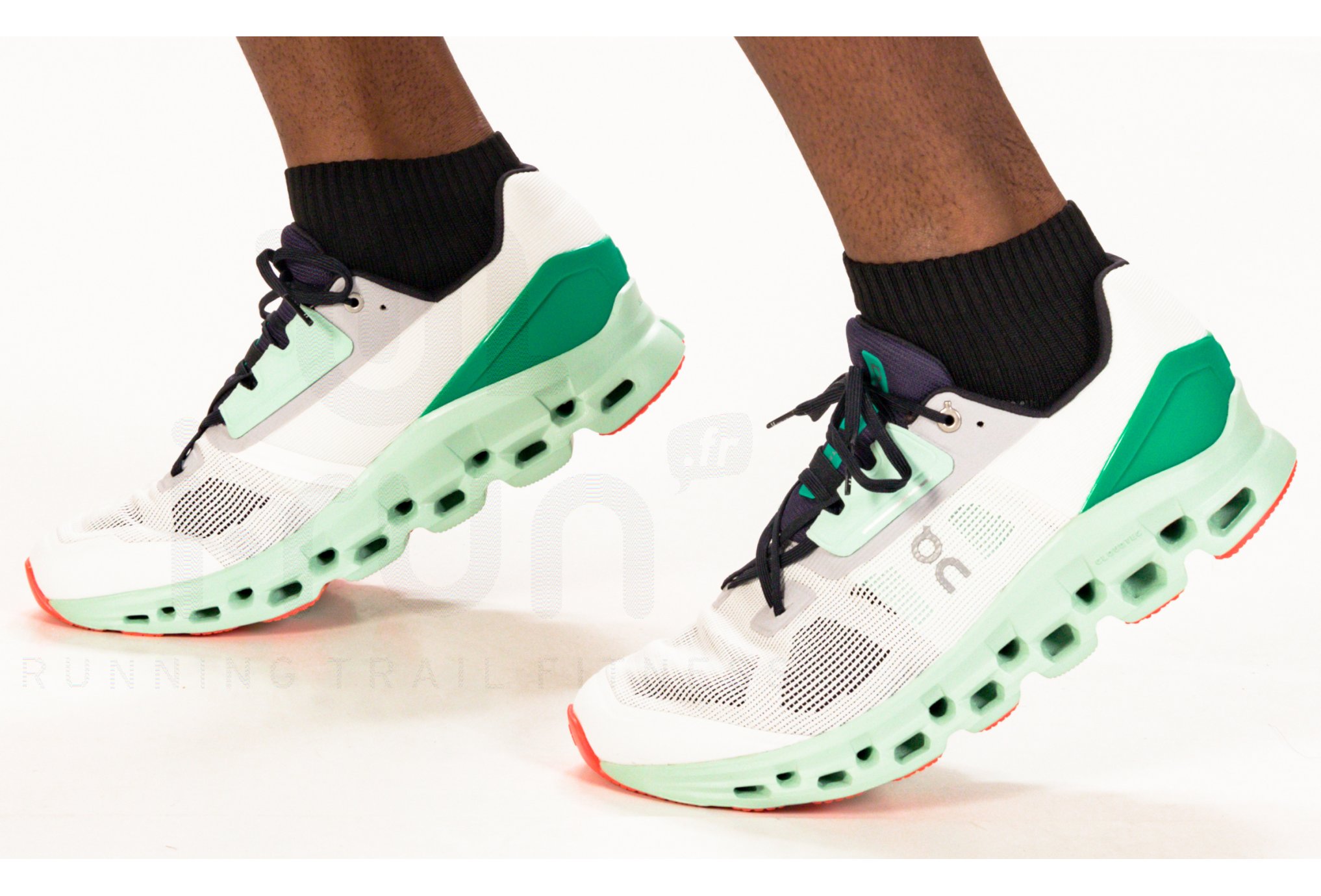 On-Running Cloudstratus Herren
