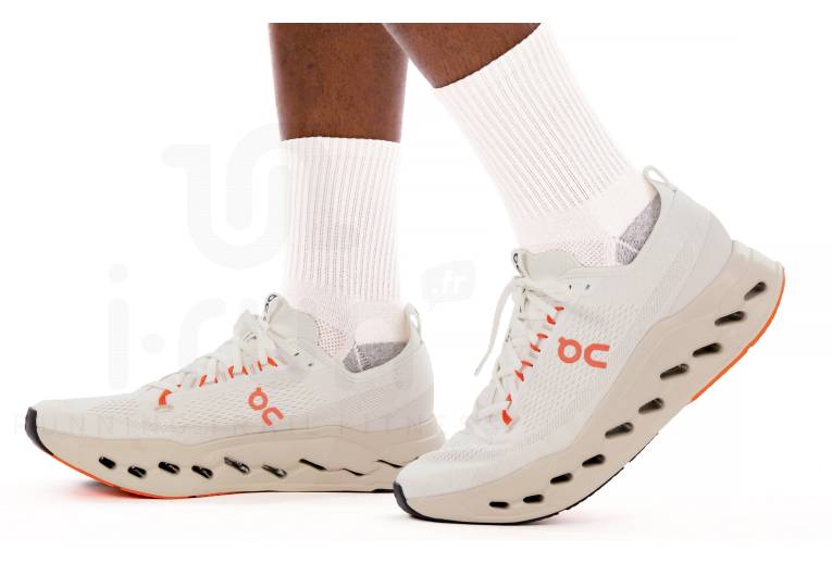 On-Running Cloudsurfer Max