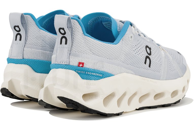 On-Running Cloudsurfer Trail W