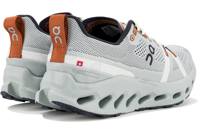 On-Running Cloudsurfer Trail M