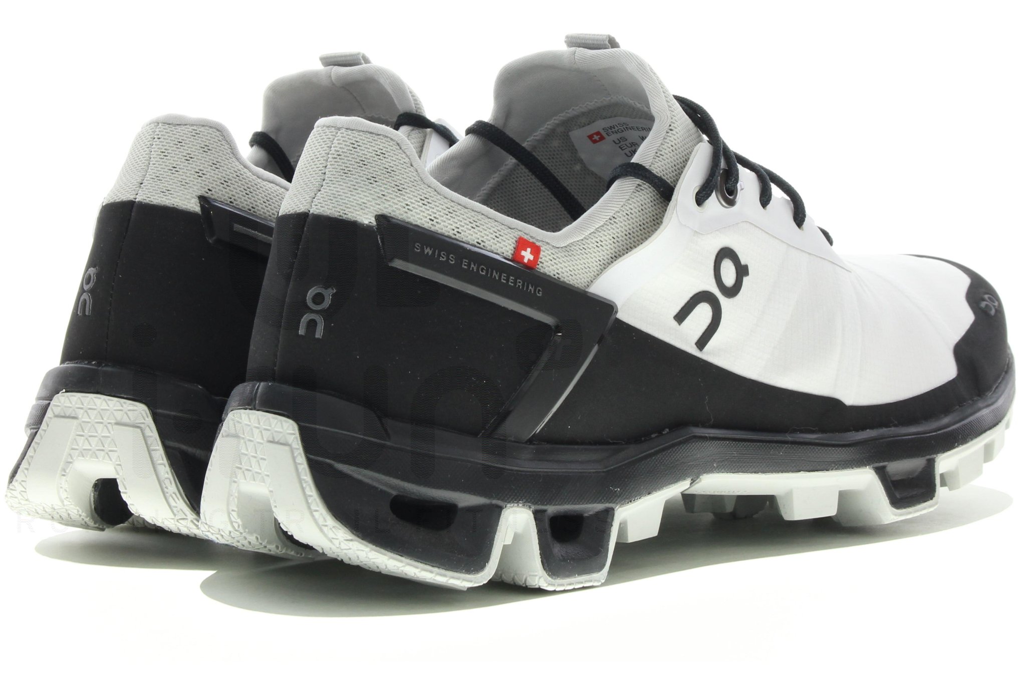 On-Running Cloudventure Peak Damen