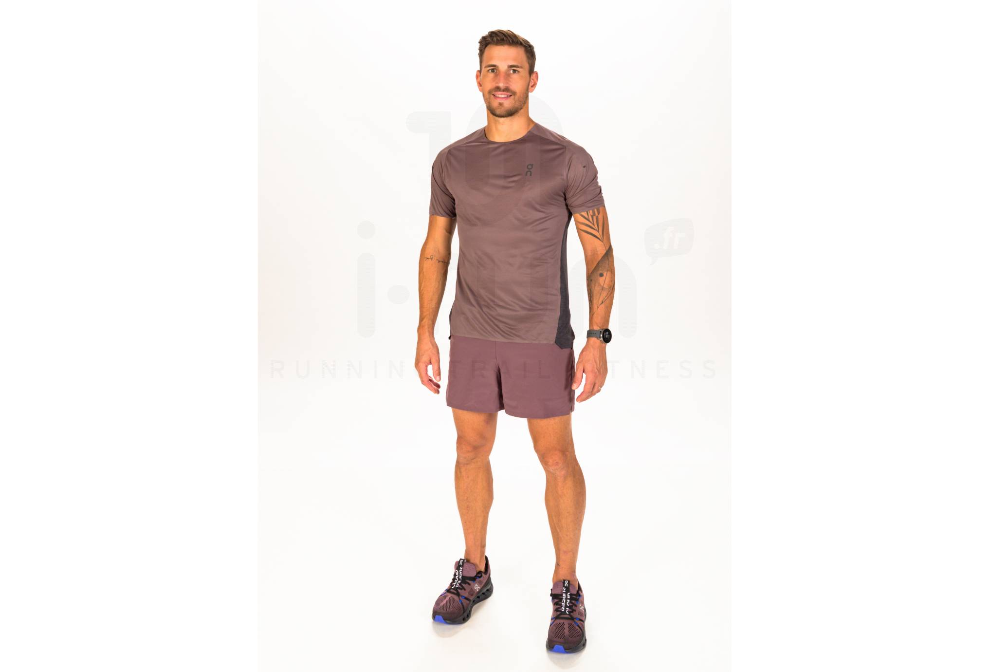 On-Running Essential M