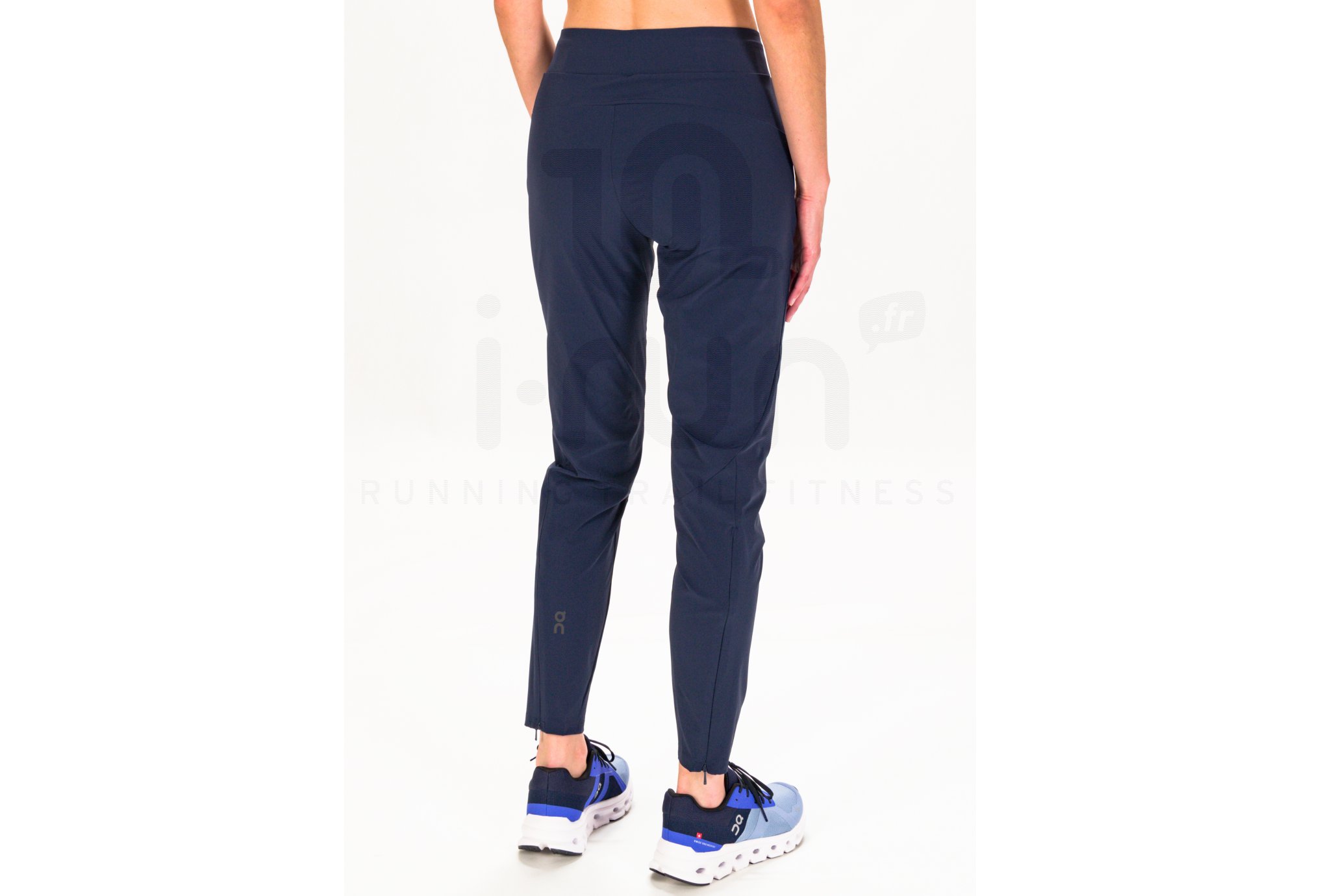 On-Running Lightweight  Damen