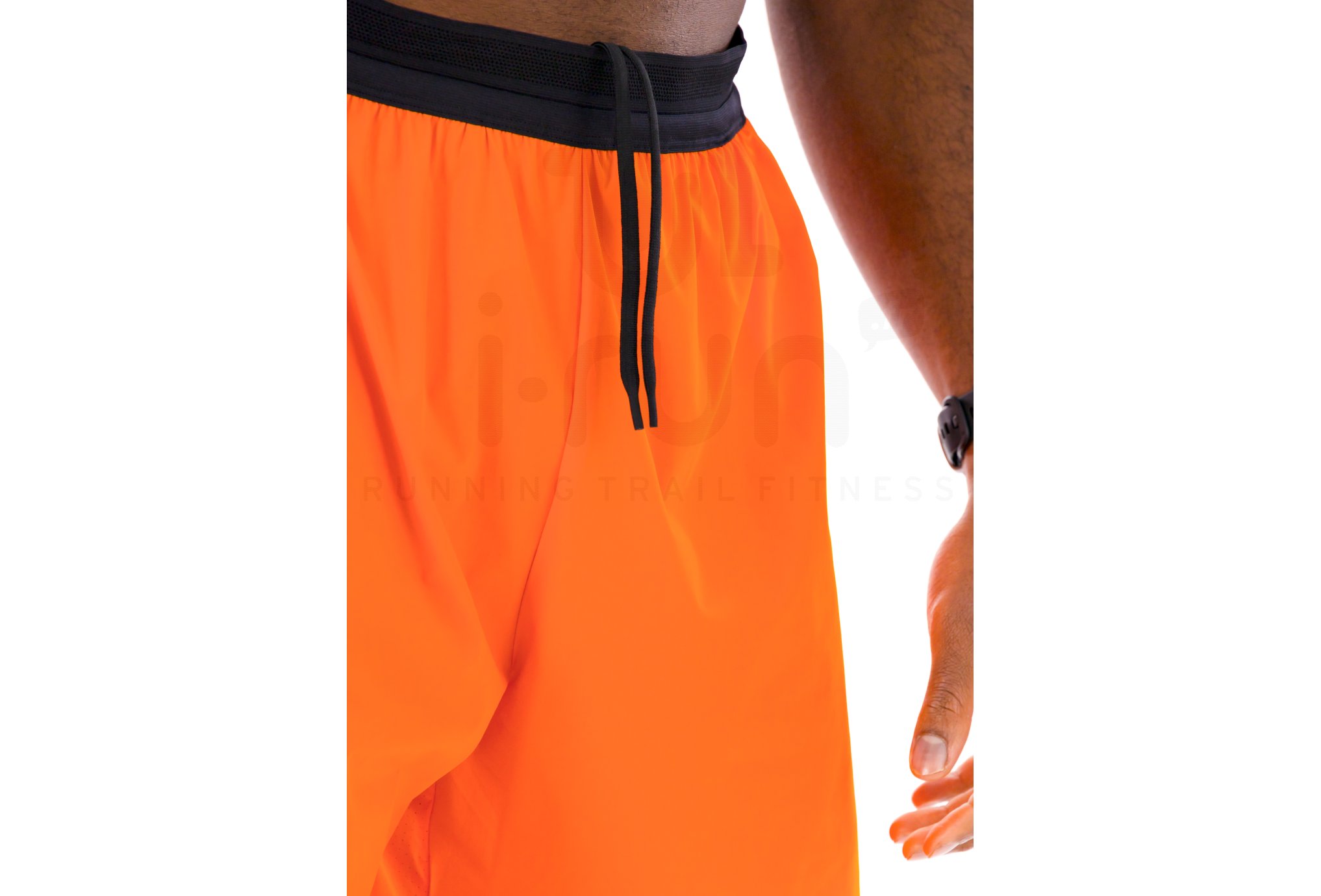 On-Running pantal�n corto Performance