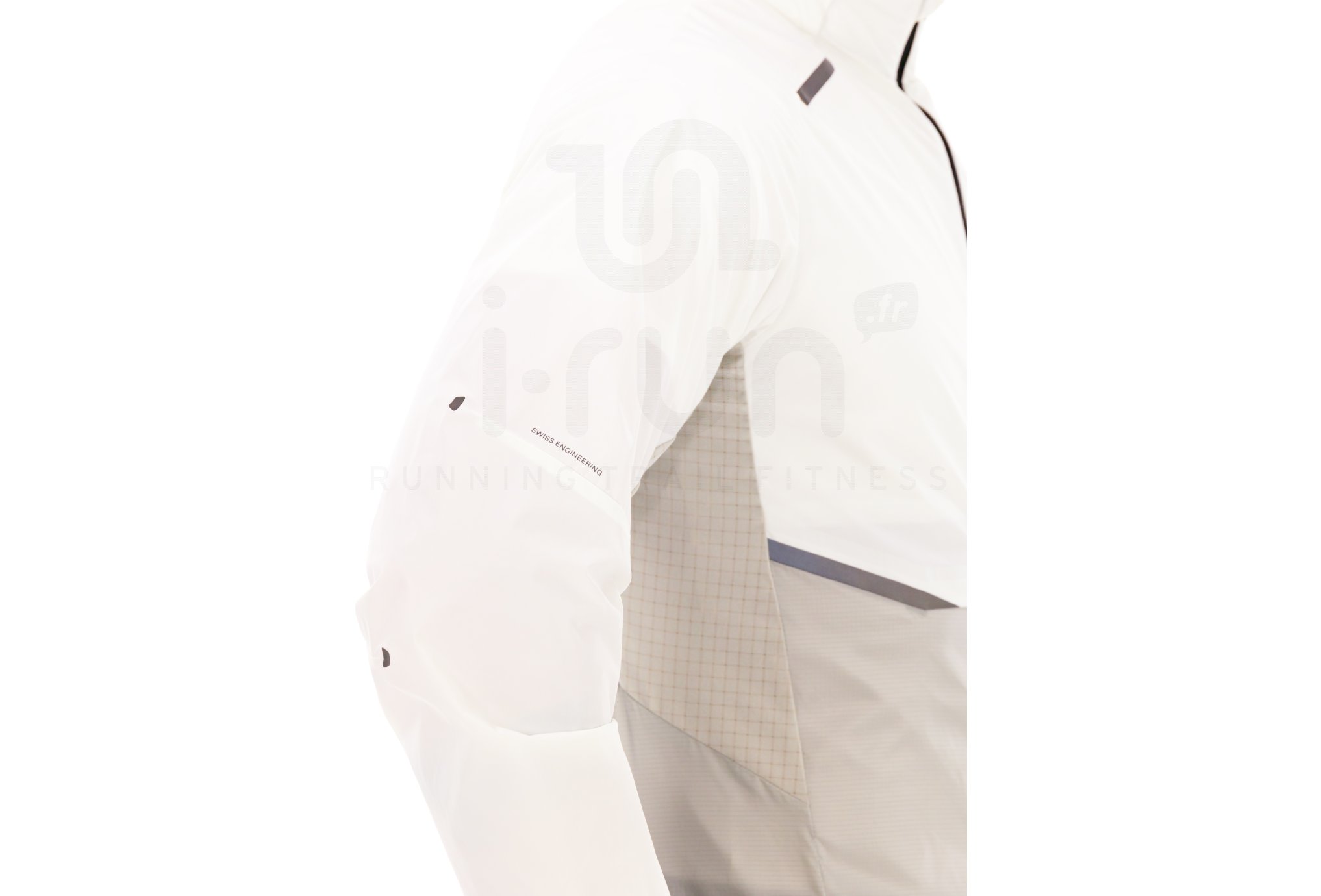 On-Running Weather M