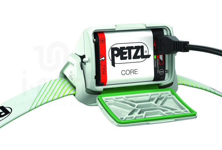 Petzl Actik Core 600 lumens