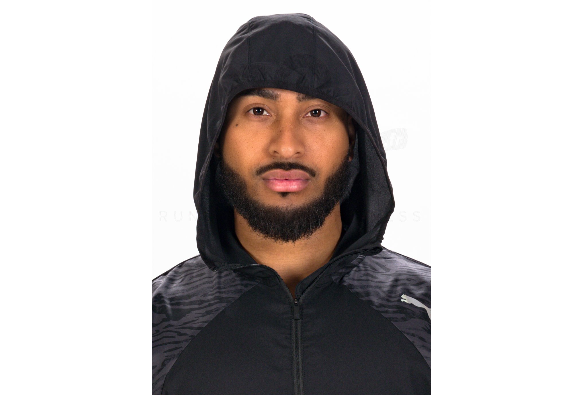 Puma Graphic M