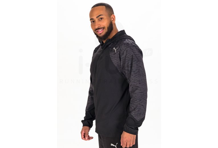 Puma Graphic M