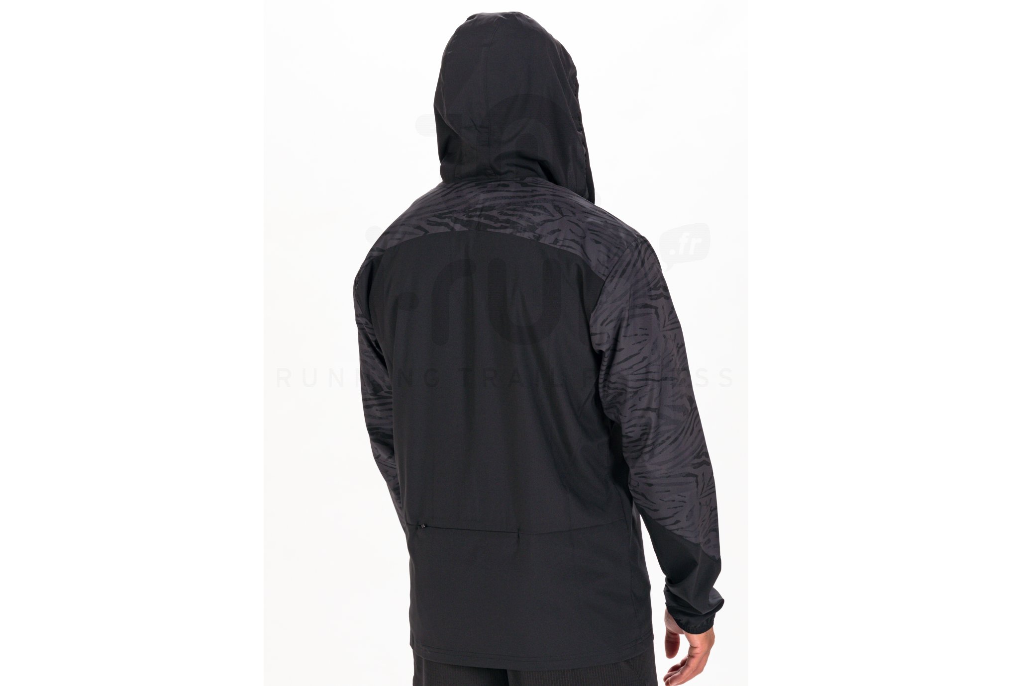 Puma Graphic M