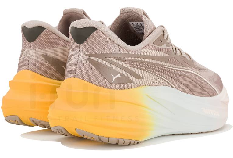 Puma MagMax Nitro 2 Run Club