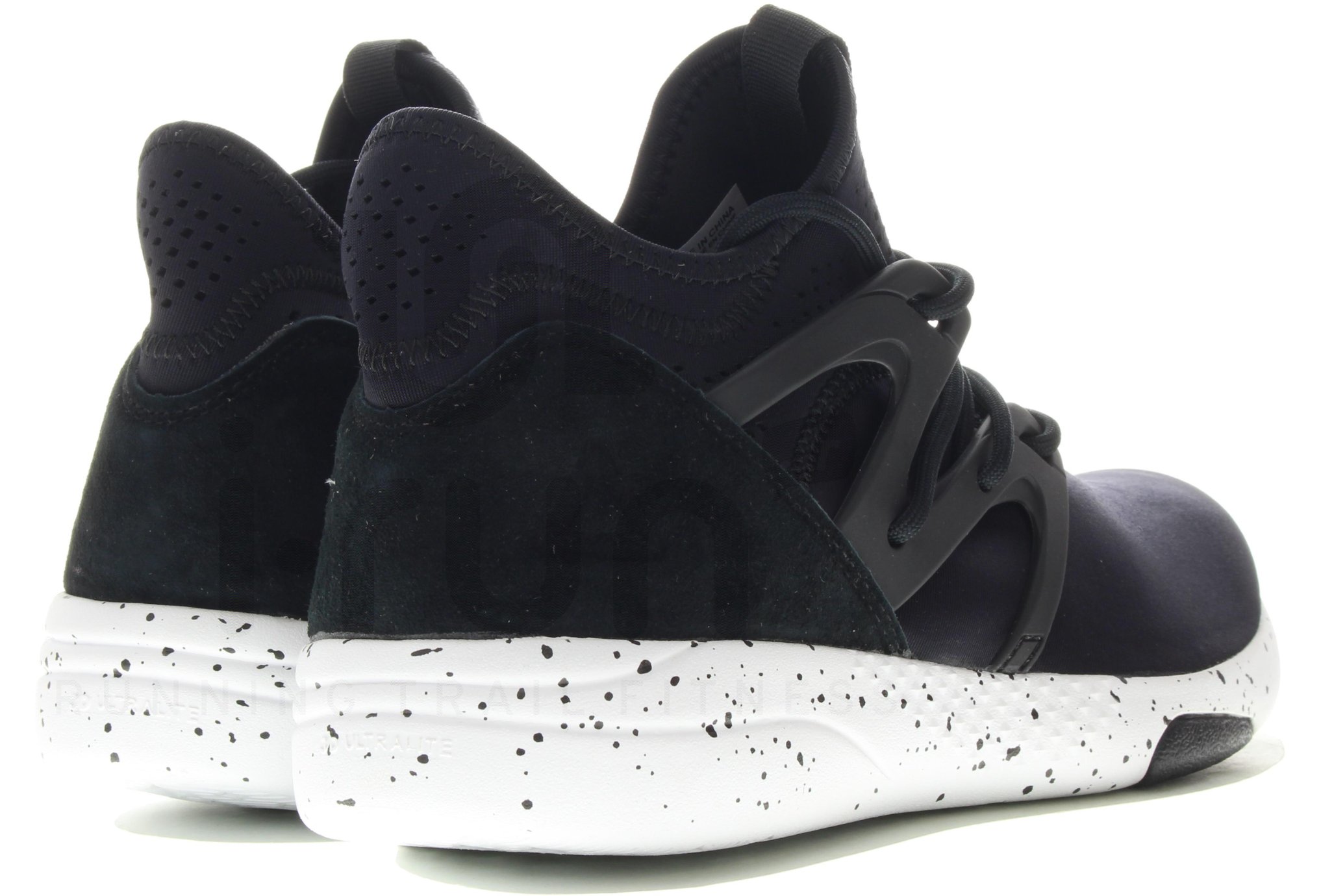 Reebok Hayasu