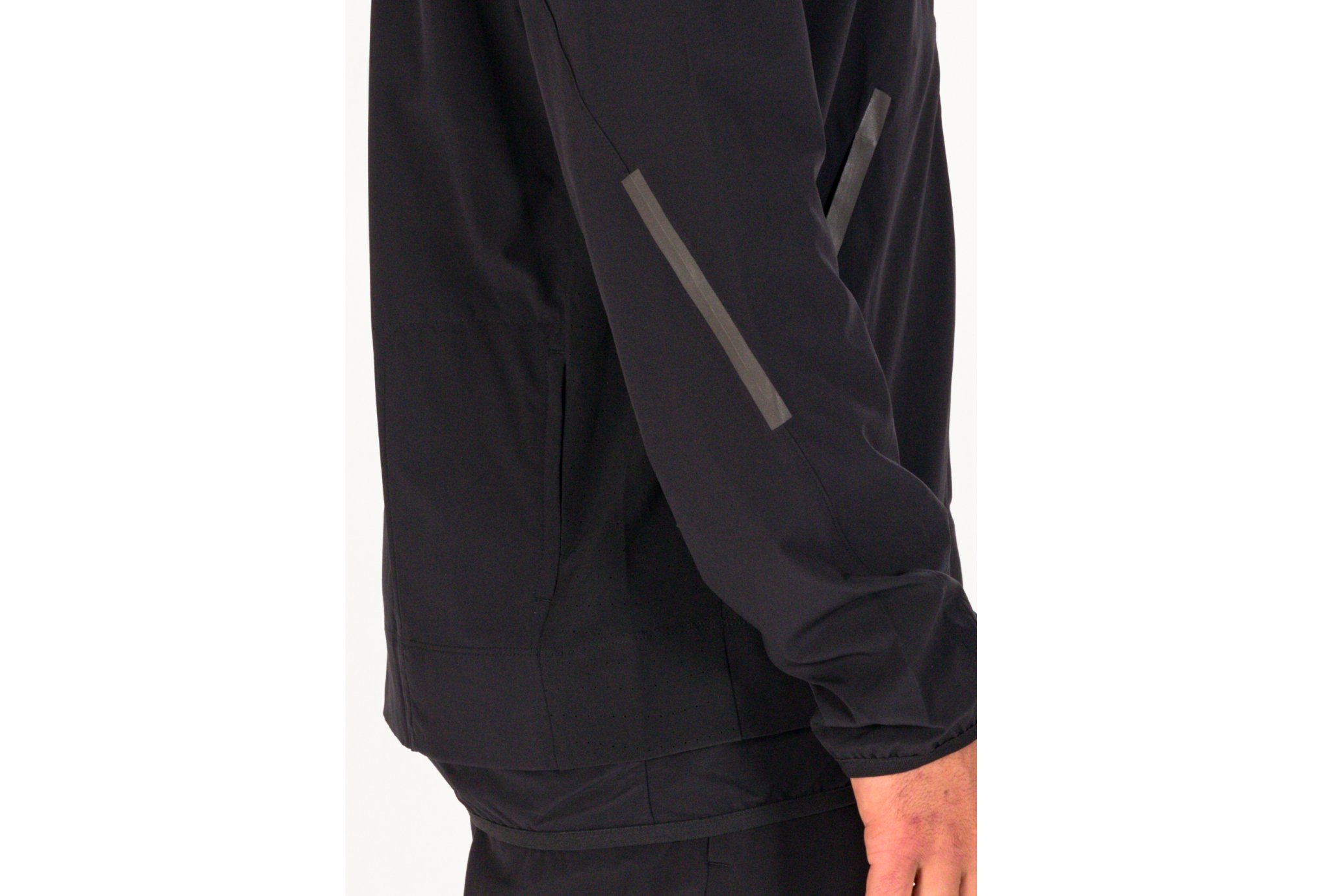 Reebok Performance Certified Vector M