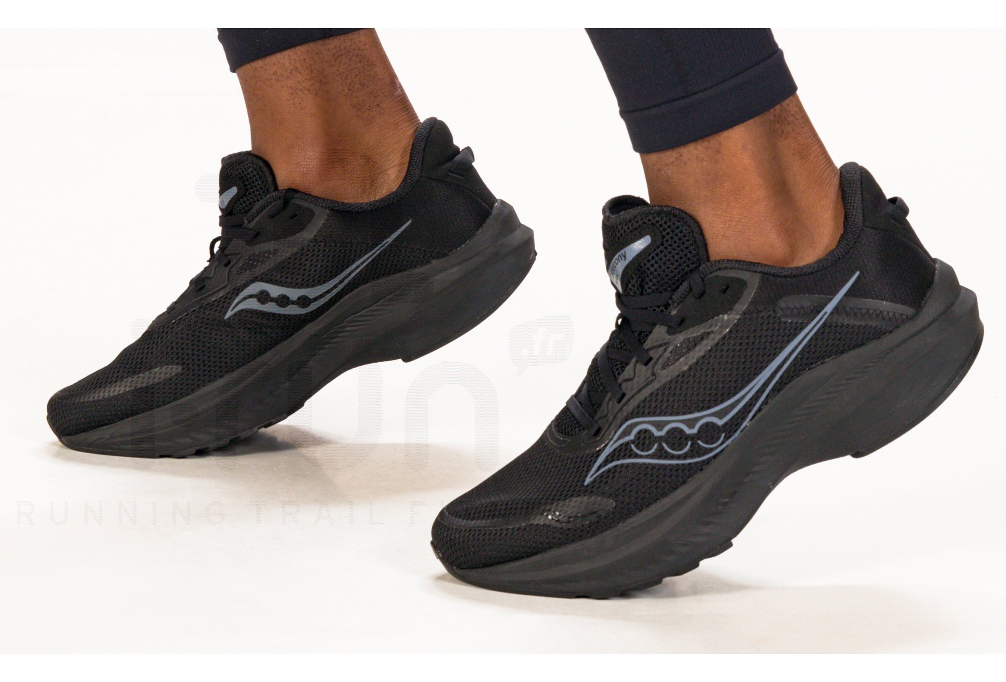 Saucony Axon 3 M