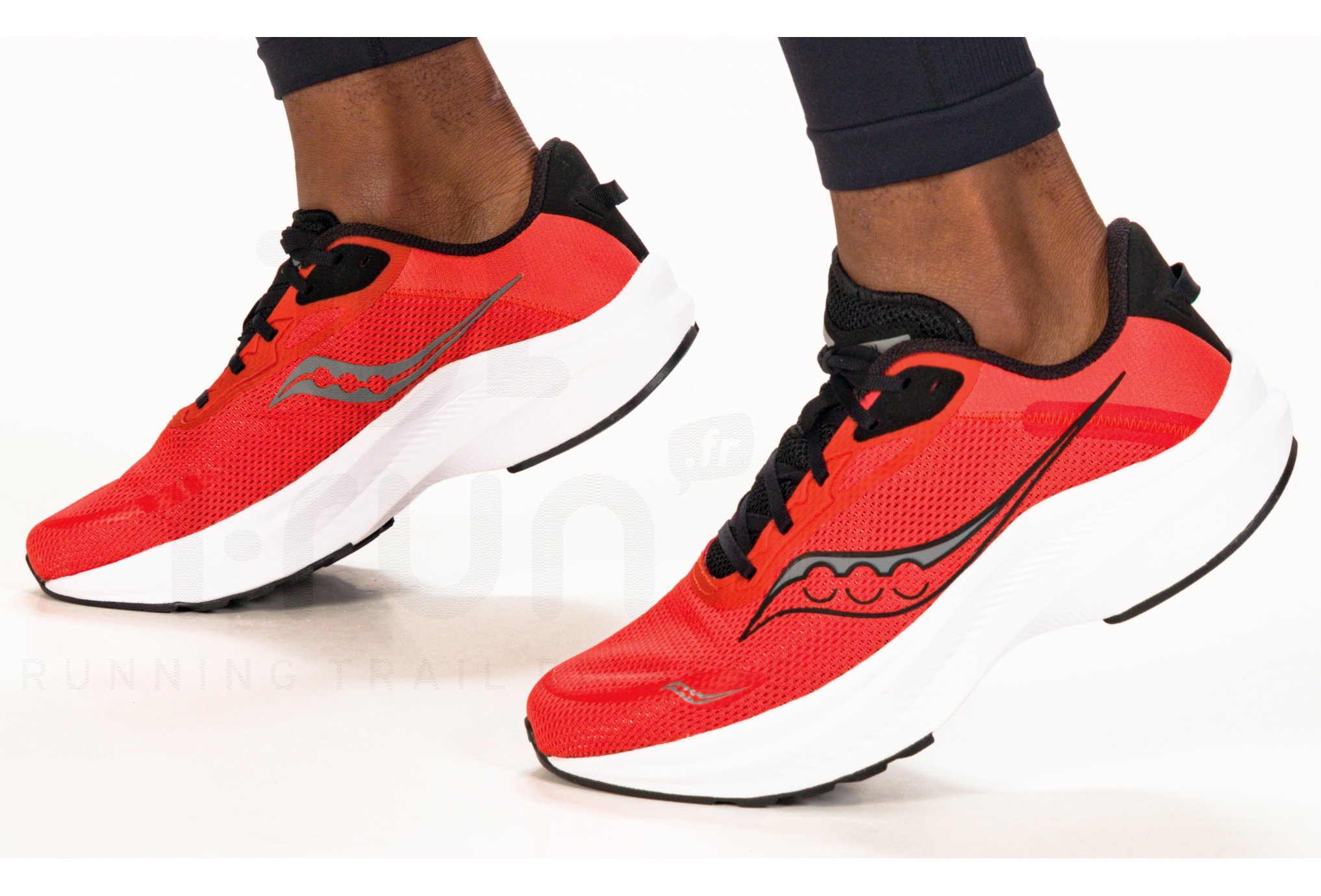 Saucony Axon 3 M