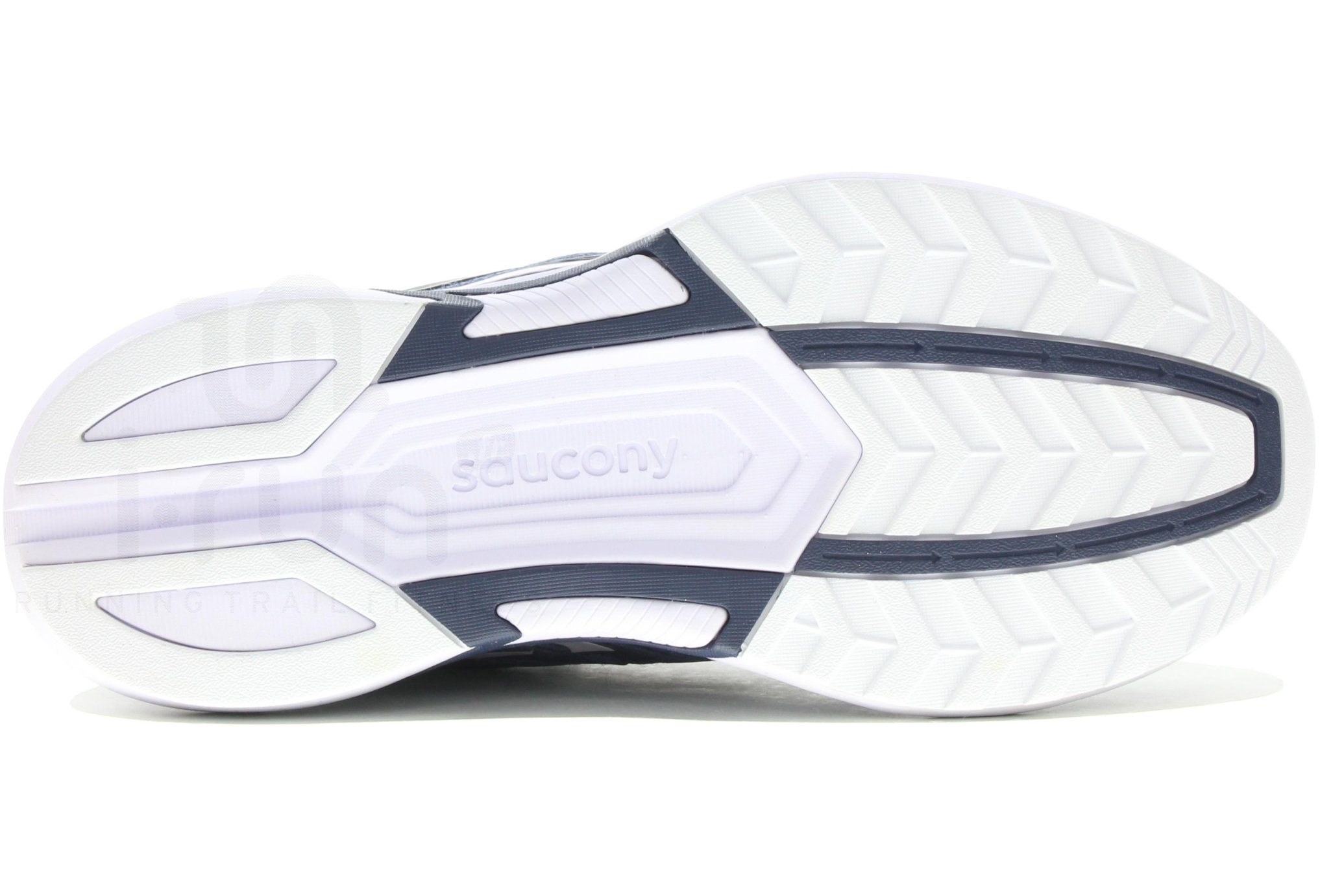 Saucony Axon