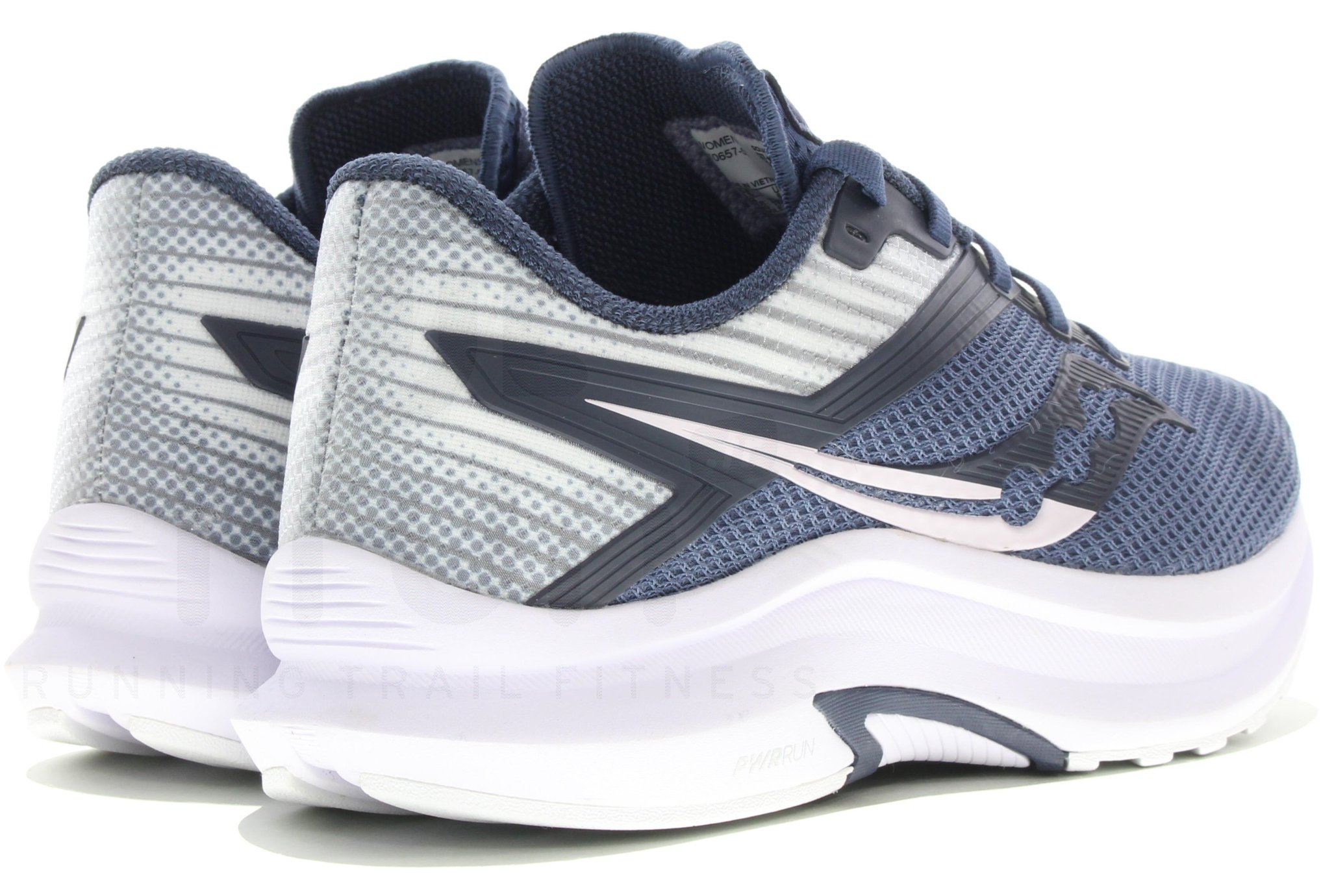 Saucony Axon
