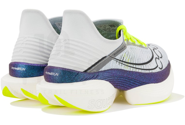 Saucony Endorphin Elite 2