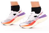 Saucony Endorphin Elite M
