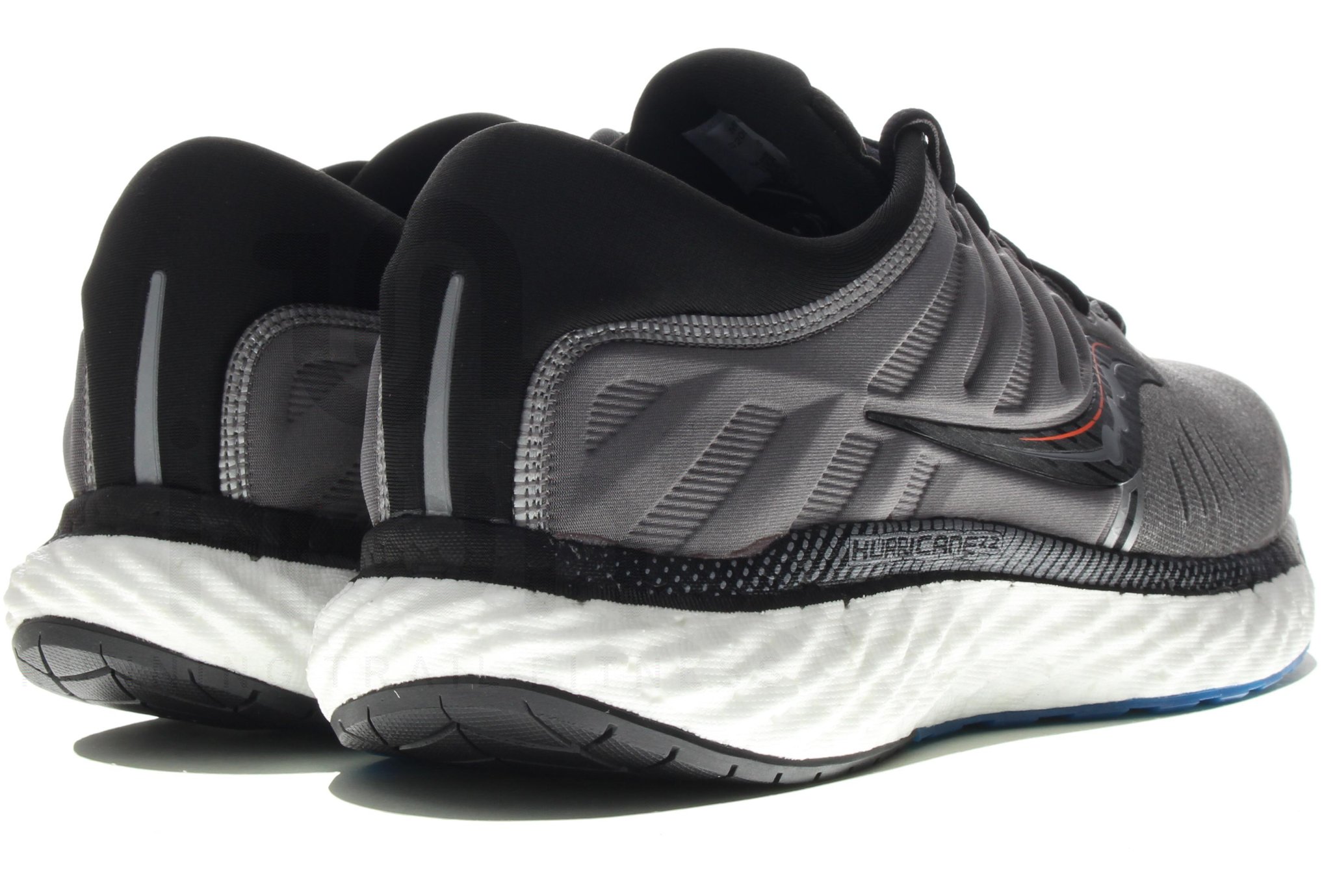 Saucony Hurricane 22