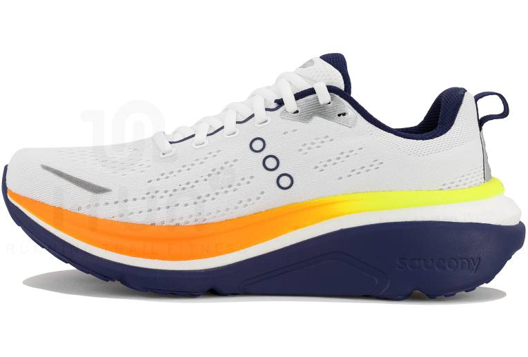 Saucony Hurricane 25
