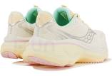 Saucony Hurricane 26
