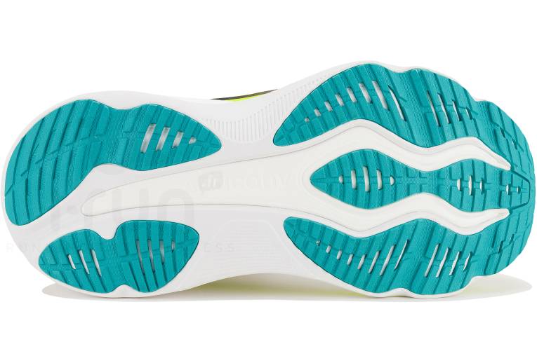 Saucony Hurricane 26 