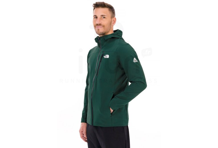 The North Face Mountain Athletics Softshell