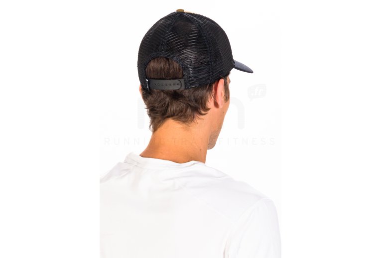 The North Face Mudder Trucker 
