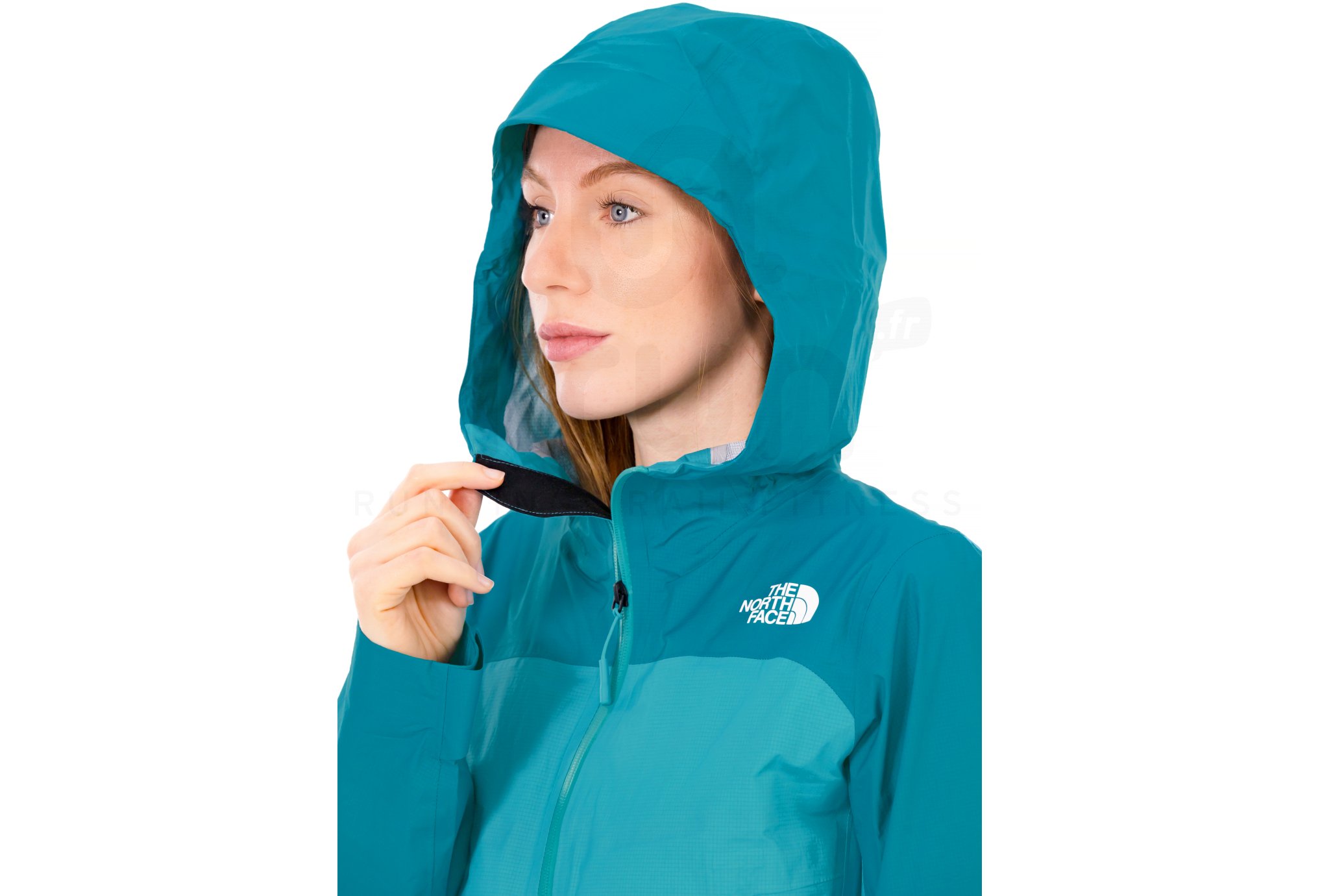 The North Face Signal 2.5L DryVent