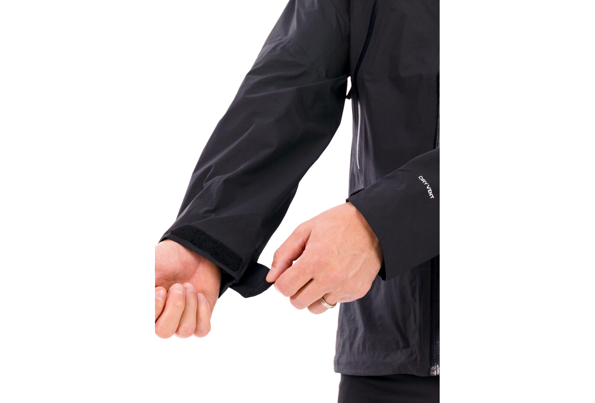 The North Face Signal 2.5L DryVent