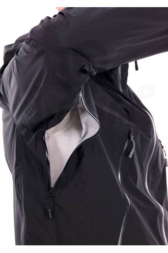 The North Face Signal 2.5L DryVent 