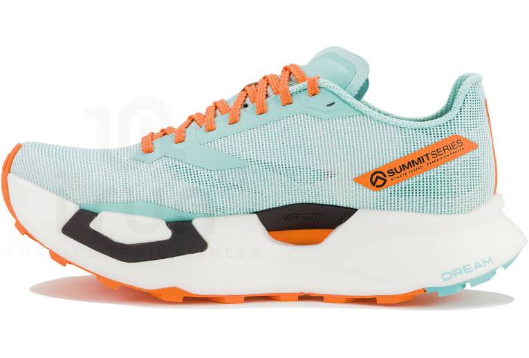 The North Face Summit Vectiv Pro 3 