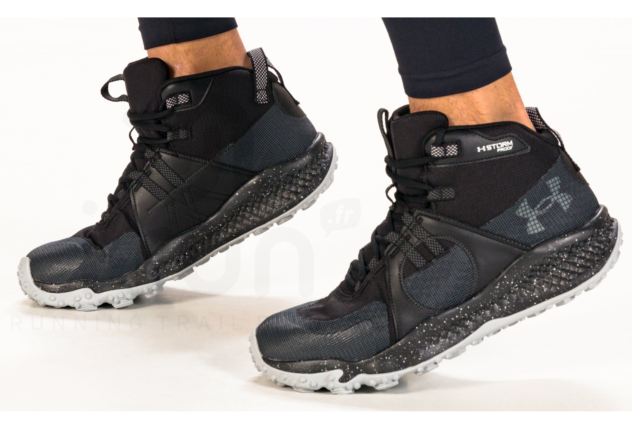 Under Armour Charged Maven Trek WP M 