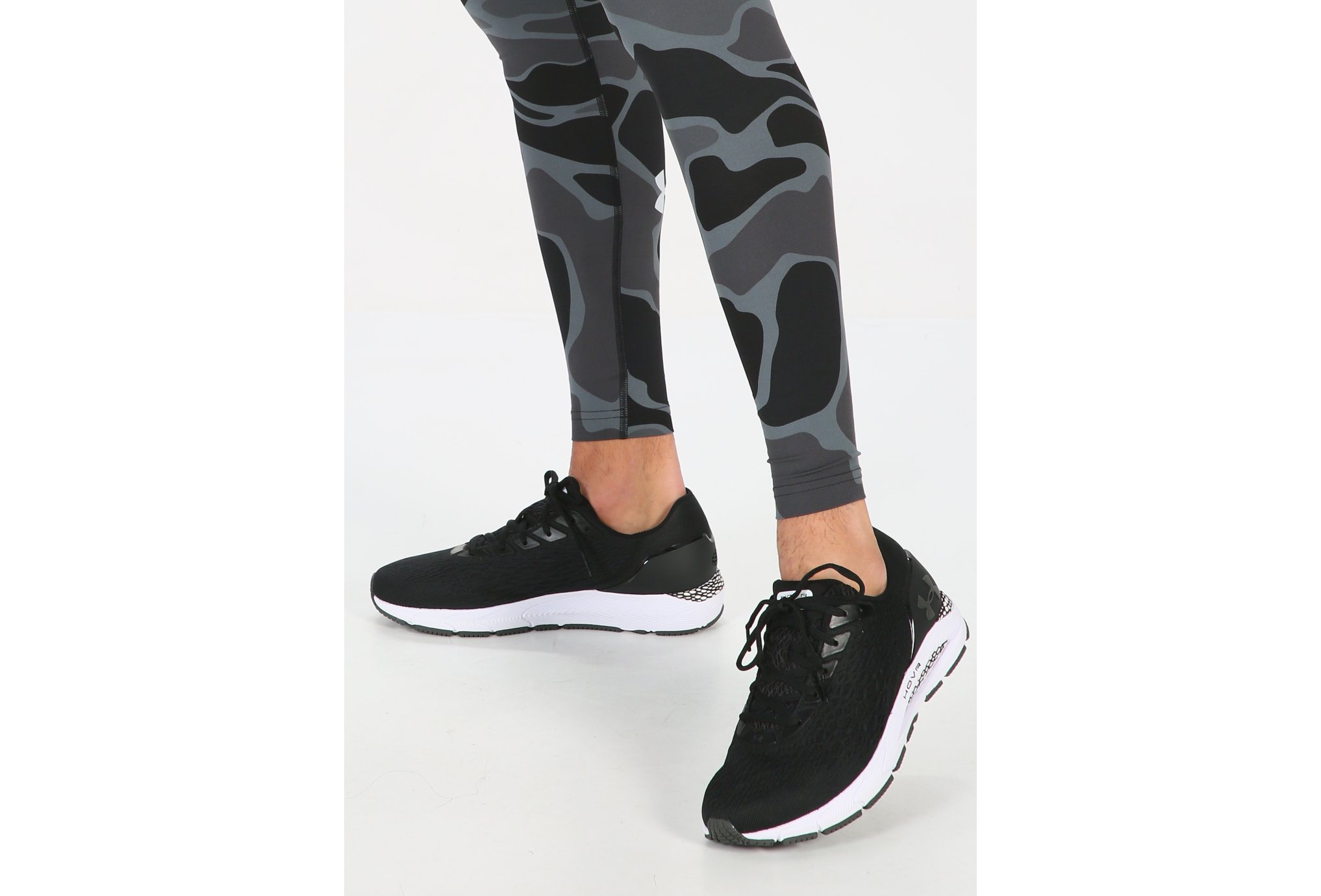 Under Armour HOVR Sonic 3