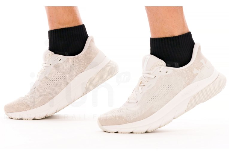 Under Armour HOVR Turbulence 2M
