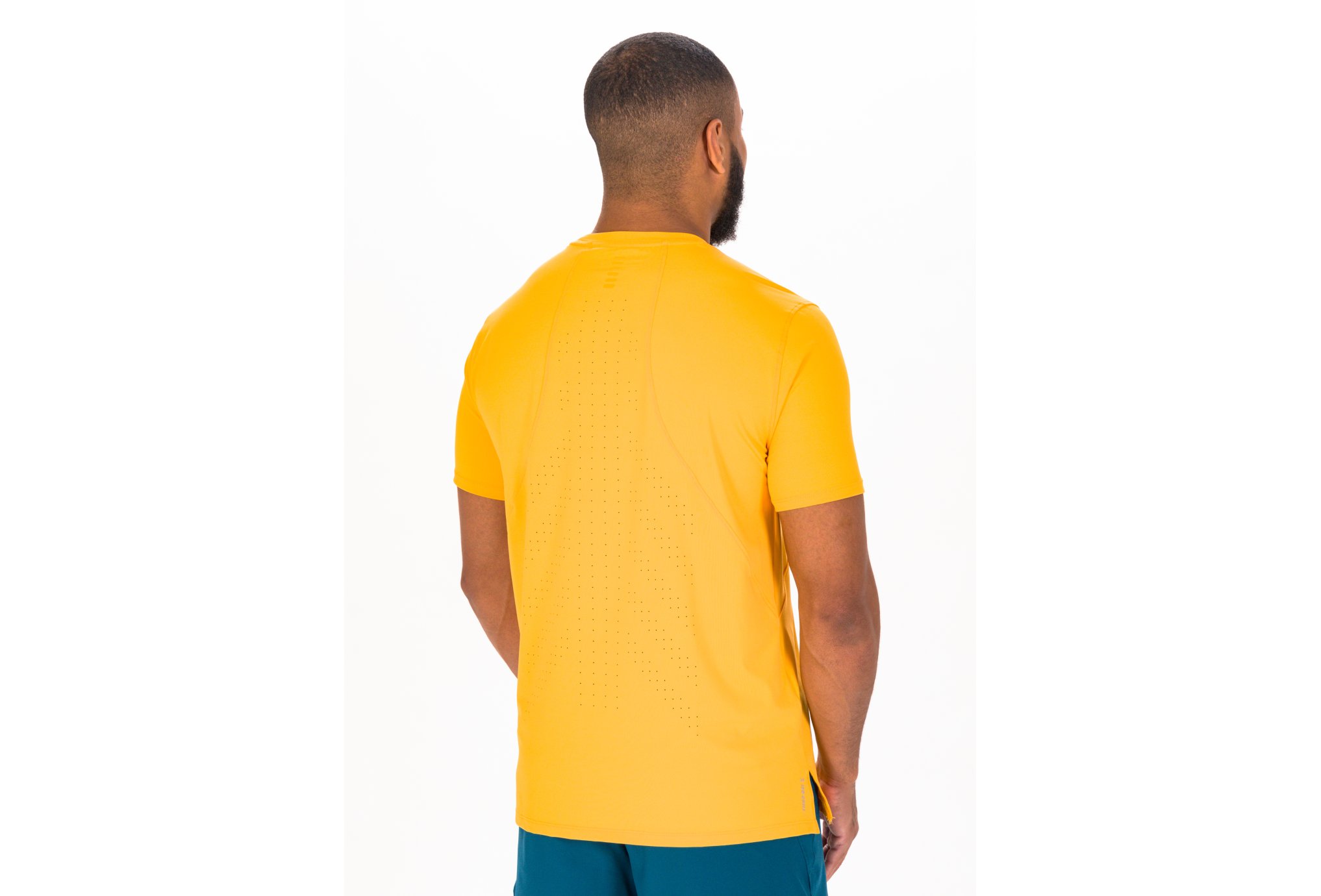 Under Armour Iso-Chill Laser M