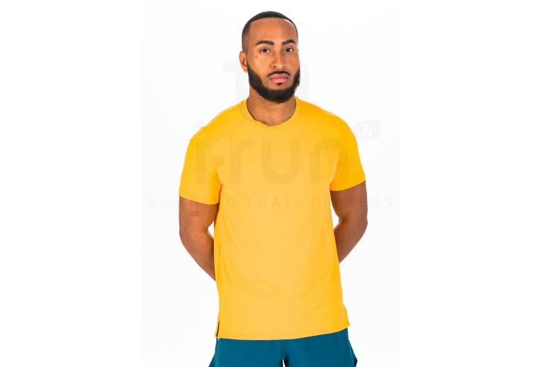 Under Armour Iso-Chill Laser M