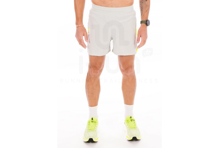 Under Armour Launch Elite M