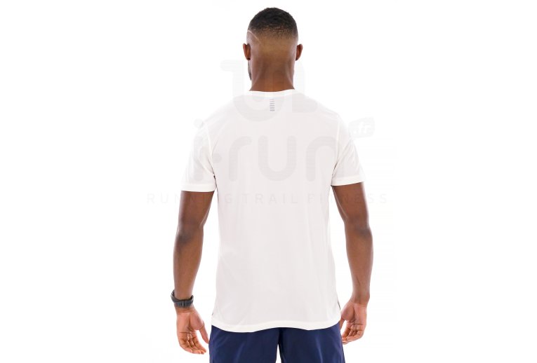 Under Armour Launch M