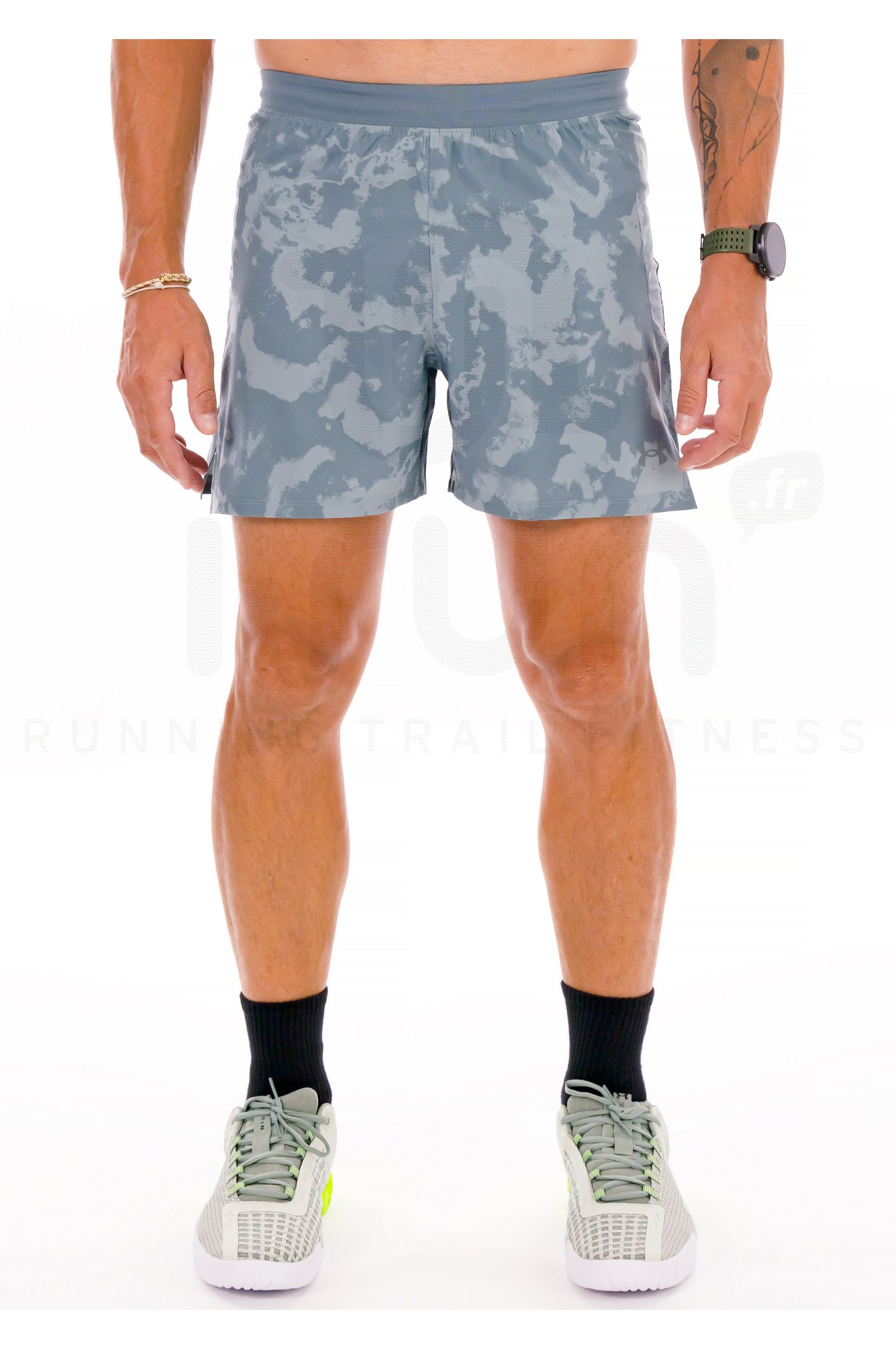 Under Armour Launch Pro