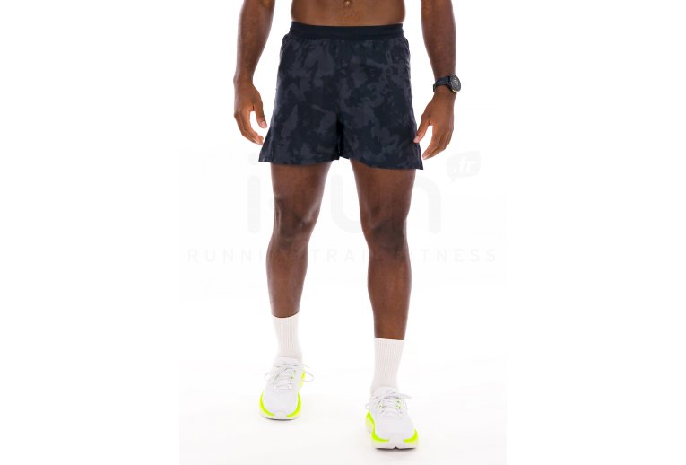 Under Armour Launch Pro