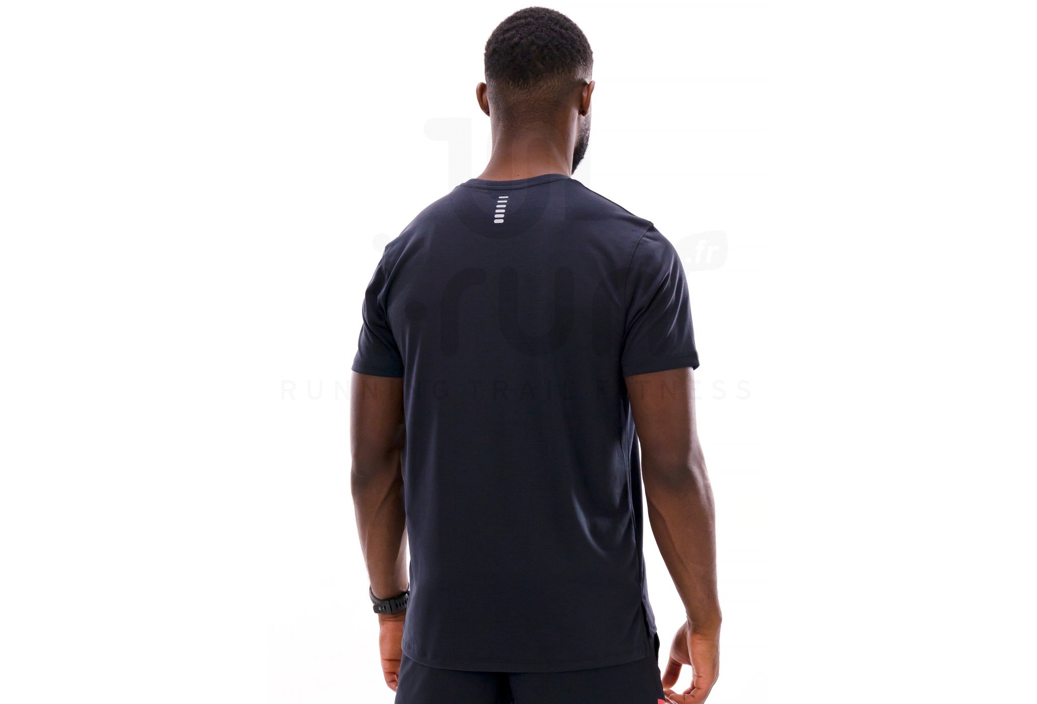 Under Armour Launch M